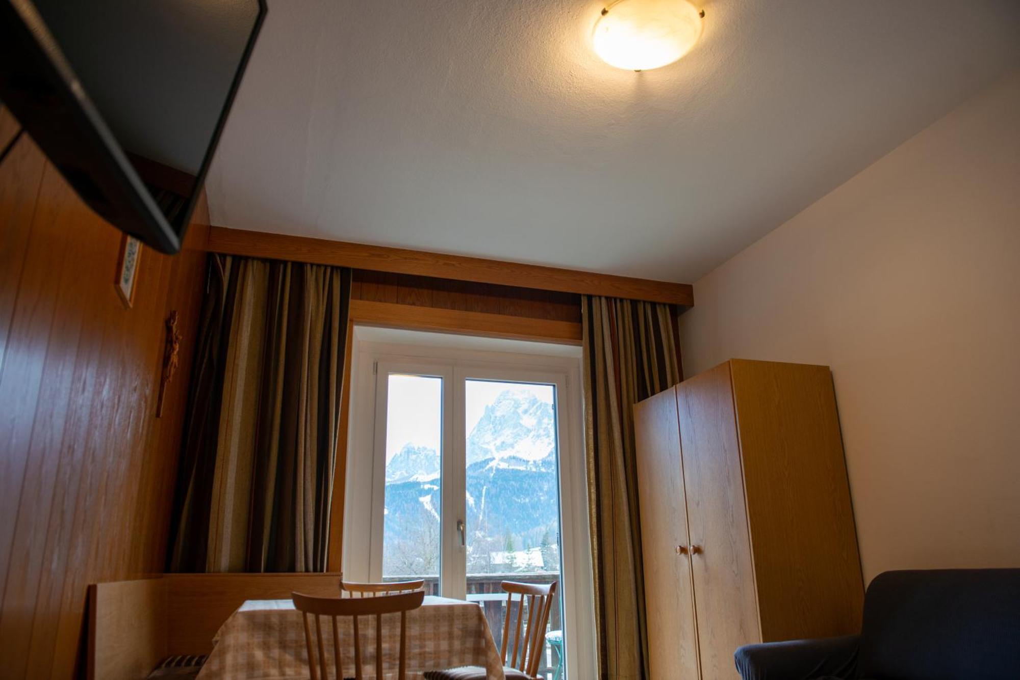 Garni Hofer Aparthotel Sexten ภายนอก รูปภาพ