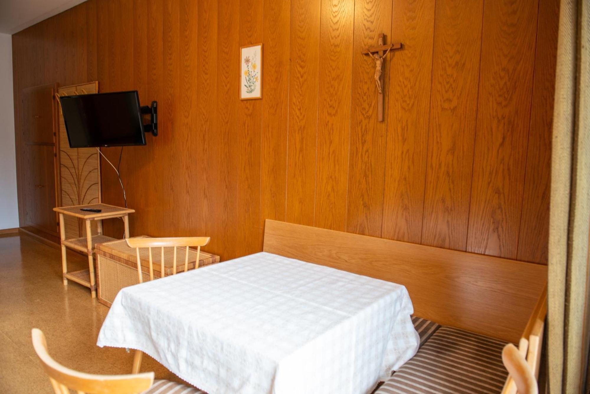 Garni Hofer Aparthotel Sexten ภายนอก รูปภาพ